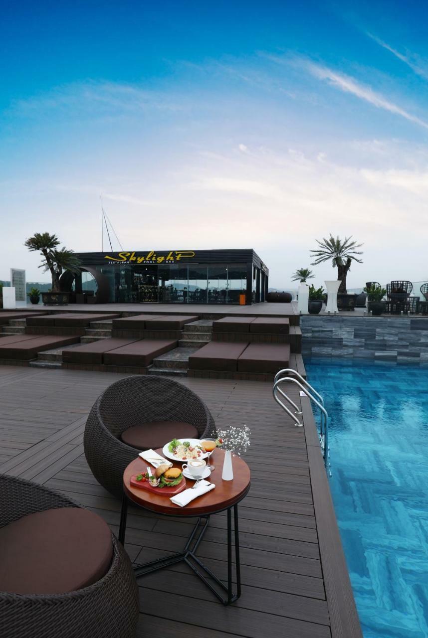Central Luxury Ha Long Hotel Exterior photo
